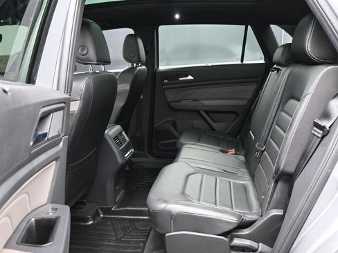 Used 2021 Volkswagen Atlas Cross Sport SEL Premium R-Line AWD/4WD image 25