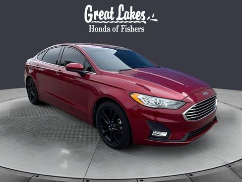 Used 2019 Ford Fusion SE w/ Equipment Group 151A FWD image 7