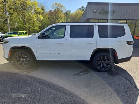 New 2026 Jeep Grand Wagoneer Limited w/ Premium Group II AWD/4WD image 7