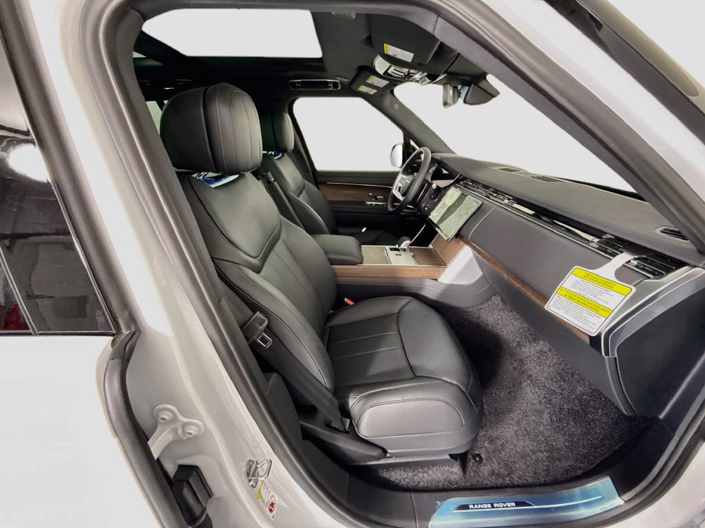 New 2026 Land Rover Range Rover SE AWD/4WD image 21