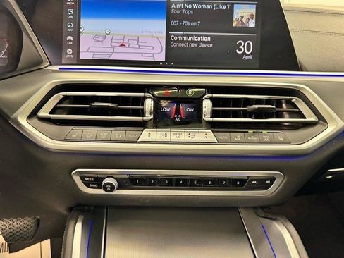 Used 2022 BMW X6 xDrive40i w/ Premium Package AWD/4WD image 27