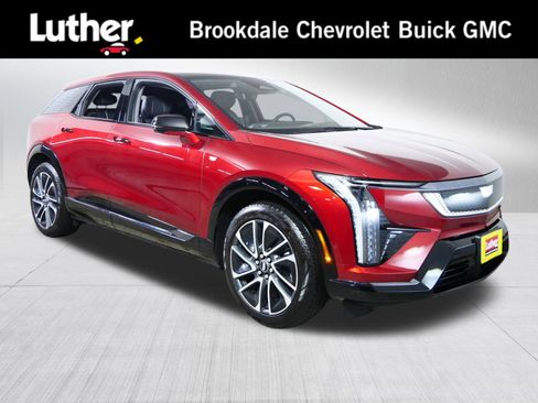 Used 2025 Cadillac Optiq Sport 2 w/ LPO, Floor Liner Package image 1