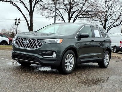 Used 2024 Ford Edge SEL w/ Convenience Package