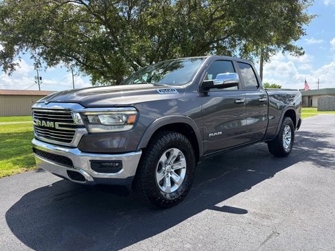 Used 2020 RAM 1500 Laramie AWD/4WD image 2