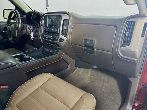 Used 2018 GMC Sierra 1500 Denali w/ Denali Ultimate Package AWD/4WD image 35