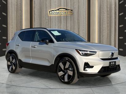 Used 2024 Volvo XC40 Recharge Plus w/ Protection Package Premier