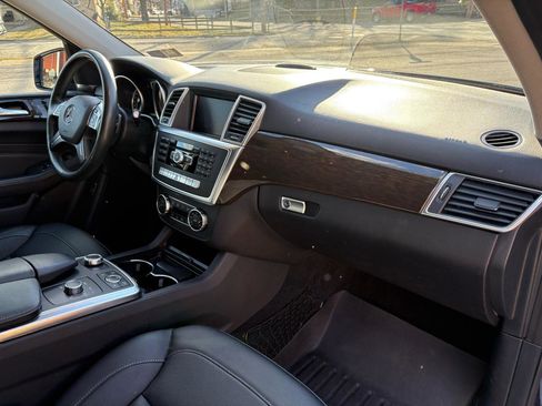 Used 2015 Mercedes-Benz ML 350 4MATIC image 26