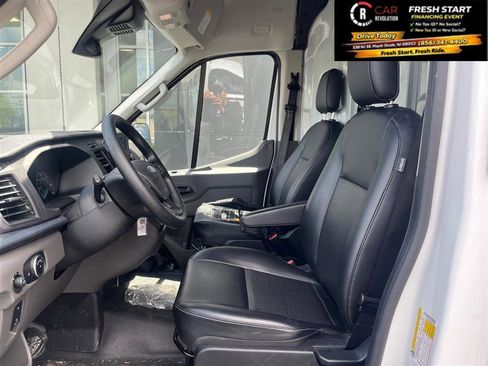 Used 2025 Ford Transit 250 148 High Roof Extended AWD image 12