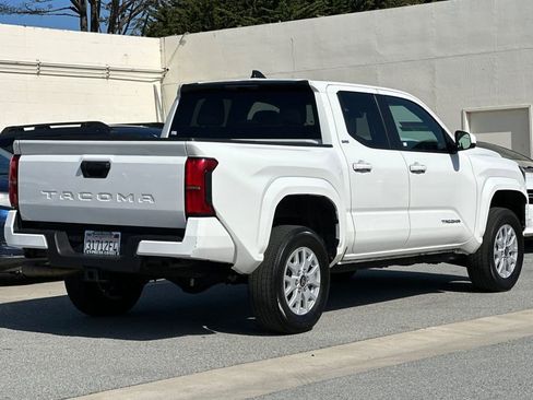 Used 2025 Toyota Tacoma SR5 RWD image 3