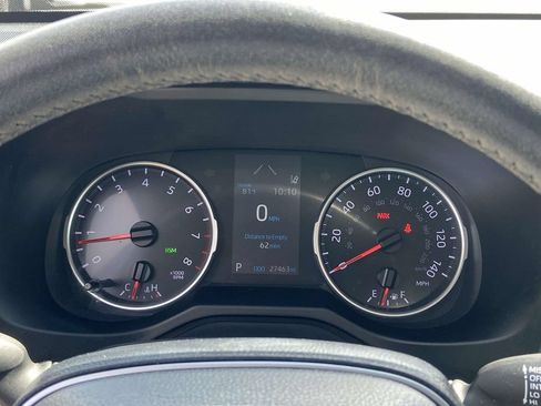 Used 2019 Toyota RAV4 XLE Premium FWD image 37