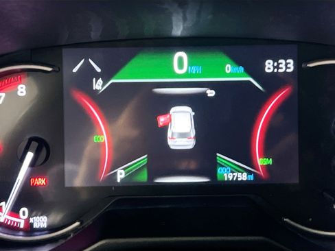 Used 2024 Toyota RAV4 XLE w/ Convenience Package image 23