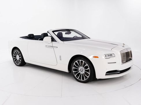 Certified 2018 Rolls-Royce Dawn image 7