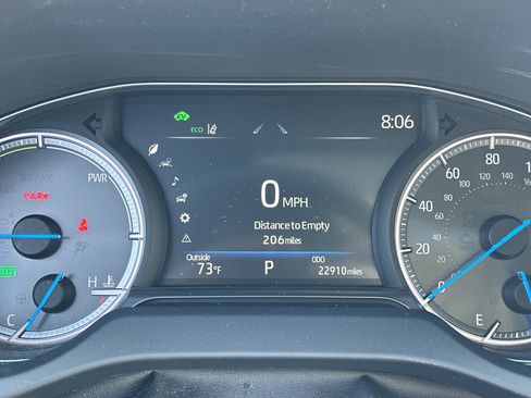 Certified 2023 Toyota Venza Nightshade AWD/4WD image 2