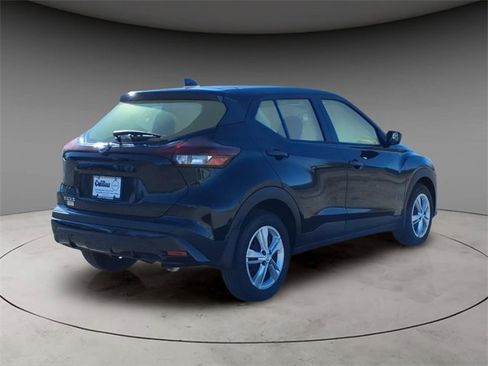 New 2025 Nissan Kicks Play S image 9