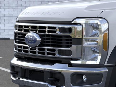 New 2026 Ford F450 4x4 Regular Cab Super Duty image 17