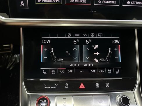 Used 2022 Audi RS 6 image 22