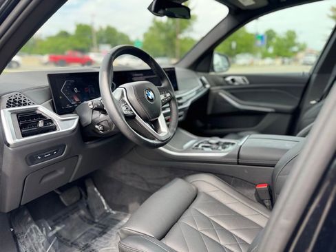 Used 2024 BMW X5 xDrive40i AWD/4WD image 15