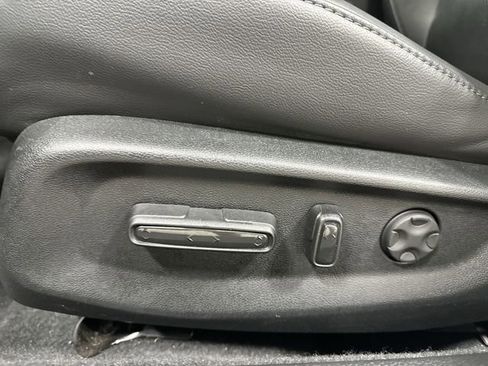 Used 2022 Honda Accord Touring image 16