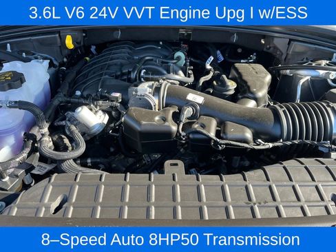 New 2025 Jeep Grand Cherokee L Altitude image 3