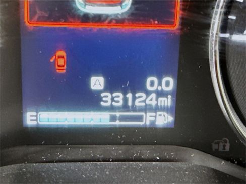 Used 2023 Subaru Crosstrek 2.5i Limited w/ Moonroof Package image 5