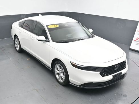 Used 2023 Honda Accord LX image 24