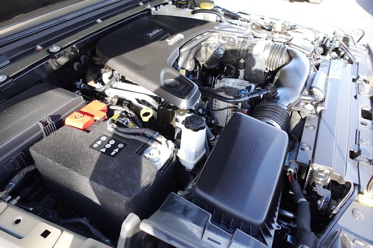 Used 2020 Jeep Gladiator Rubicon AWD/4WD image 61