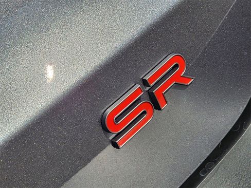 New 2025 Nissan Kicks SR image 8