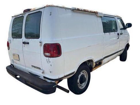 Used 2003 Dodge B2500 RWD image 5