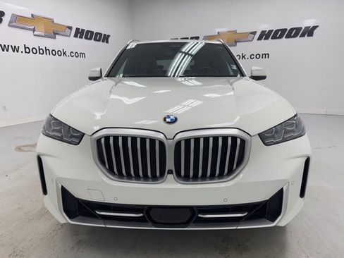 Used 2024 BMW X5 xDrive40i image 2