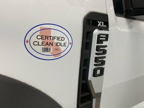 New 2024 Ford F550 4x4 Regular Cab Super Duty image 8