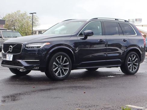 Used 2019 Volvo XC90 T6 Momentum w/ Advanced Package AWD/4WD image 11