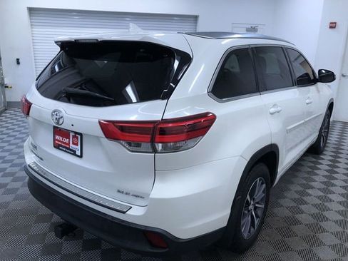 Certified 2017 Toyota Highlander XLE image 35