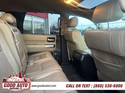 Used 2019 Toyota Sequoia Limited image 11