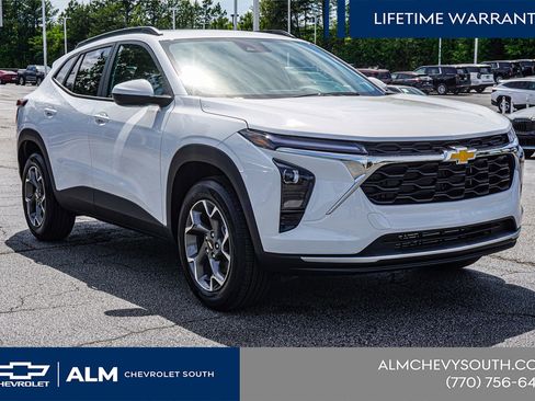 New 2026 Chevrolet Trax LT w/ Sunroof Package image 5