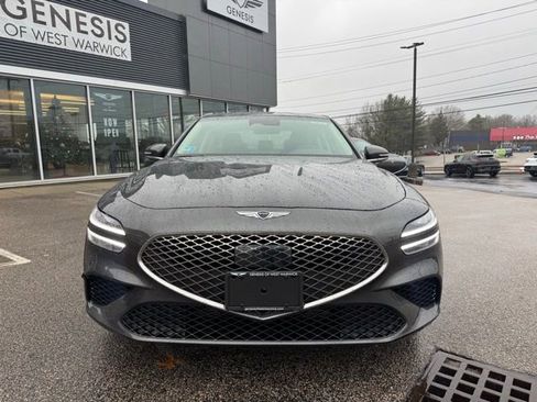 Used 2025 Genesis G70 2.5T image 16
