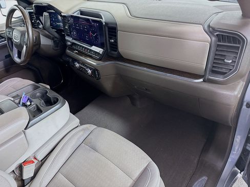 Used 2023 GMC Sierra 1500 SLE w/ Preferred Package image 29