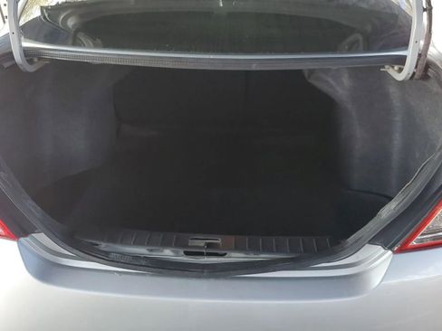 Used 2018 Nissan Versa SV image 10