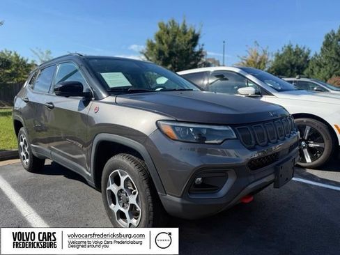 Used 2022 Jeep Compass Trailhawk w/ Trailhawk Elite Group AWD/4WD image 1