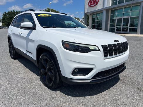 Used 2020 Jeep Cherokee Latitude Plus AWD/4WD image 9