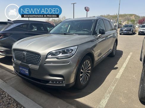 Used 2023 Lincoln Aviator Reserve w/ Equipment Group 201A AWD/4WD image 1