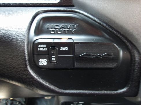 Used 2024 RAM 2500 Big Horn image 20