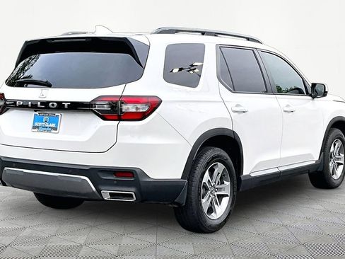 Used 2026 Honda Pilot EX-L image 6