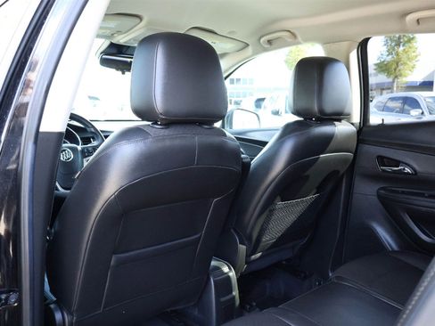 Used 2018 Buick Encore Preferred image 12