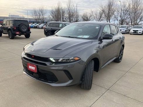 Certified 2024 Dodge Hornet R/T AWD/4WD image 3