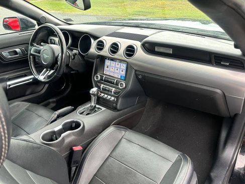 Used 2019 Ford Mustang Premium RWD image 13