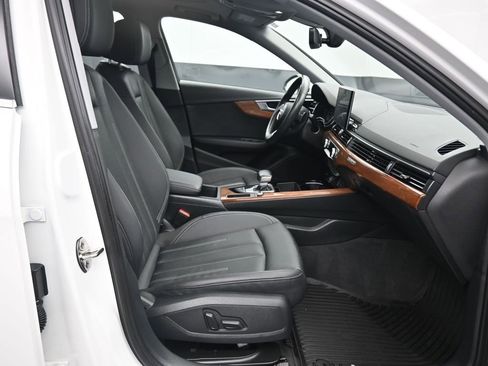 Used 2022 Audi A4 2.0T Premium image 43