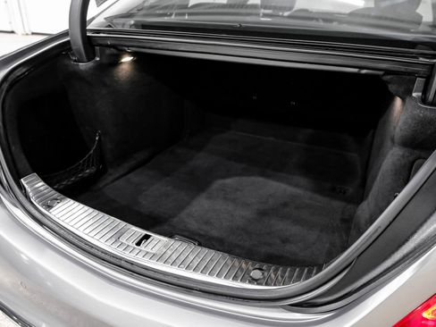 Used 2015 Mercedes-Benz S 550 Sedan w/ Sport Package w/ Sport Package image 60