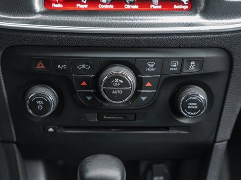 Used 2014 Dodge Charger R/T w/ Wheels & Tunes Group image 30