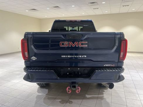 Certified 2022 GMC Sierra 2500 AT4 w/ AT4 Premium Plus Package AWD/4WD image 4