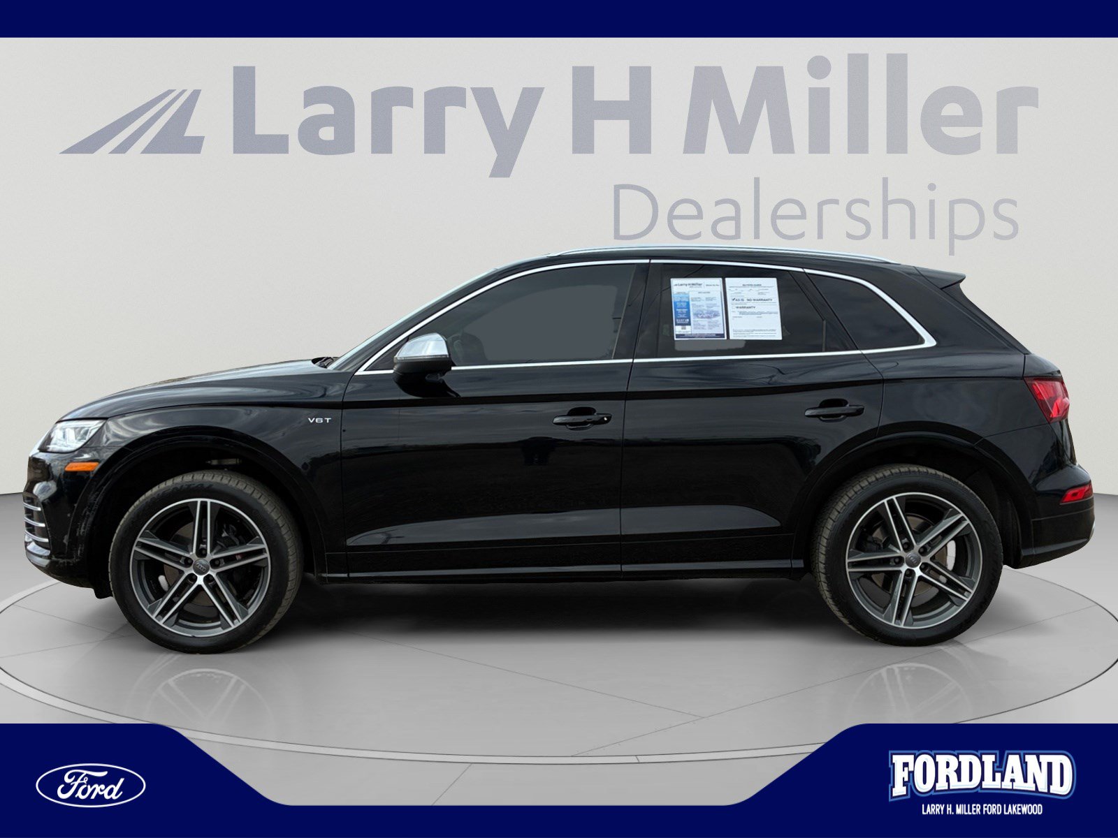 Used 2018 Audi SQ5 Premium Plus w/ Navigation Package AWD/4WD image 2